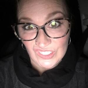 Meet your Posher, Karissa